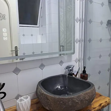 Hotel Casa Ortensia 2 *